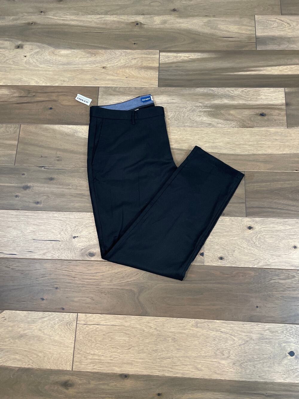 Old Navy Pants Size 40x32 Black Athletic Built‑In Flex Flat Front Stretch NWT